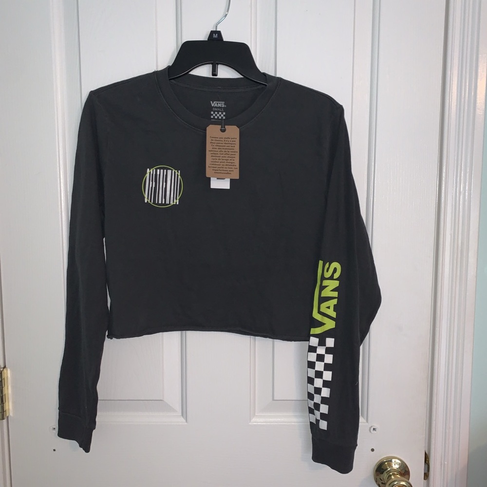 NWT VANS LONG SLEEVE CROP